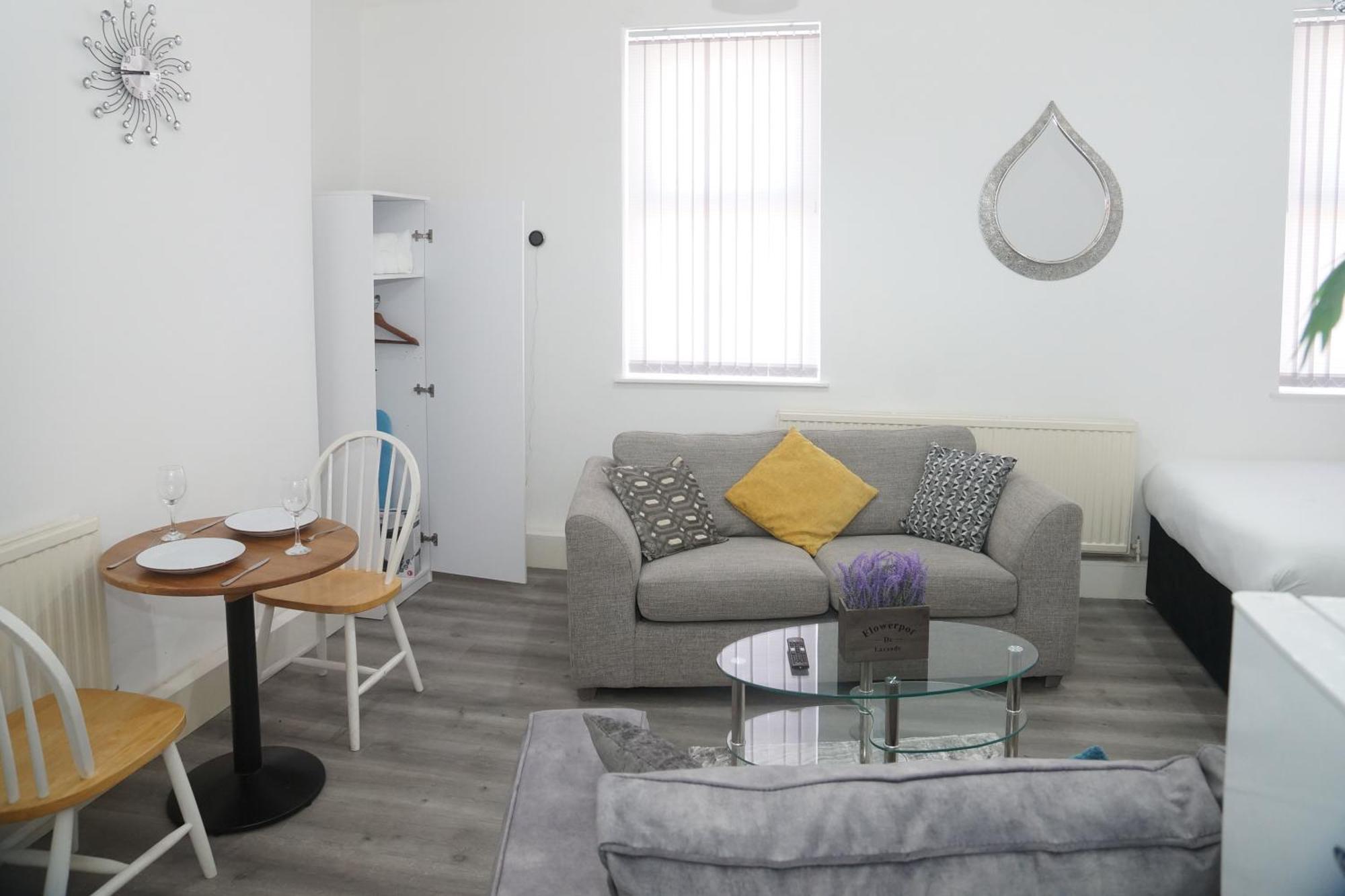 Affordably Elegant Apartments Close To Coop Live, Etihad Stadium And Manchester City Centre 外观 照片